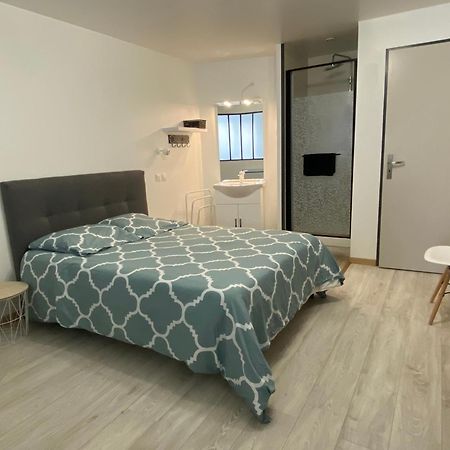 Joli T2 Dans Une Maison De Village Chateauroux-les-Alpes Eksteriør bilde